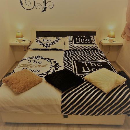 וואראז'דין Sweet Dreams Apartment מראה חיצוני תמונה
