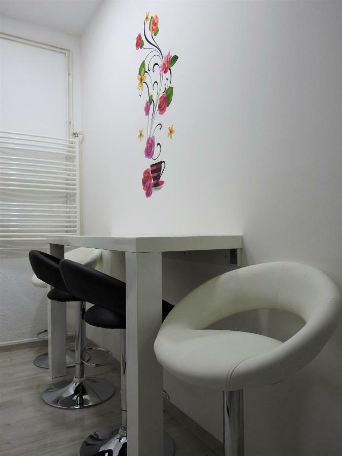 וואראז'דין Sweet Dreams Apartment מראה חיצוני תמונה
